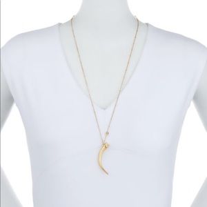 Tory Burch gold horn necklace 💕